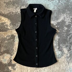 a new day Black Ribbed Sleeveless Button-Down Shirt